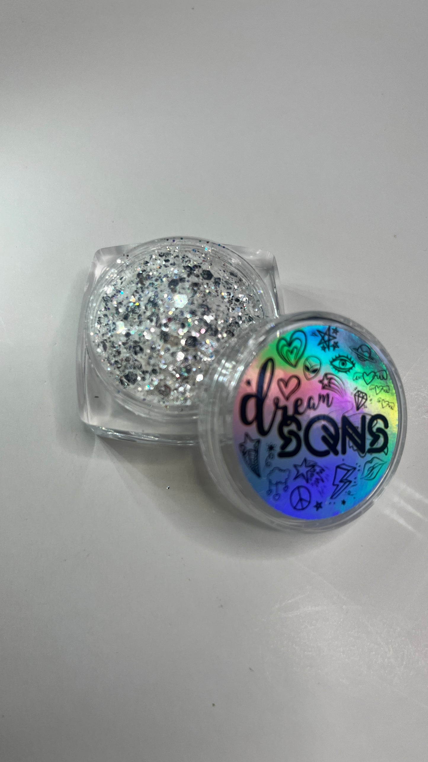 A top view image of ‘Interstellar’ Chunky Glitter by DreamSQNS in the component