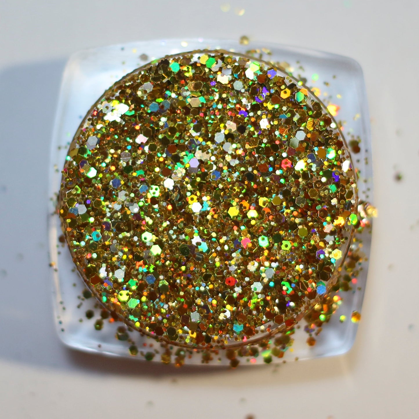 Golden Rays Holographic Glitter - DreamSQNS