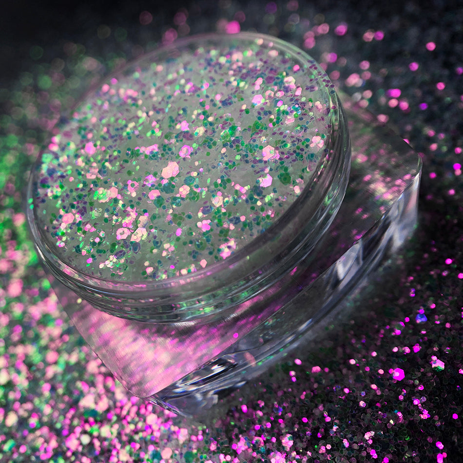 A top view image of Love Potion Fine Iridescent Glitter by DreamSQNS in the component